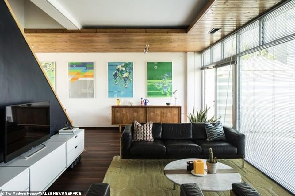 Tom Jones’ Surrey house carpeted green in tribute to his 1967 hit is up for sale for £650,000