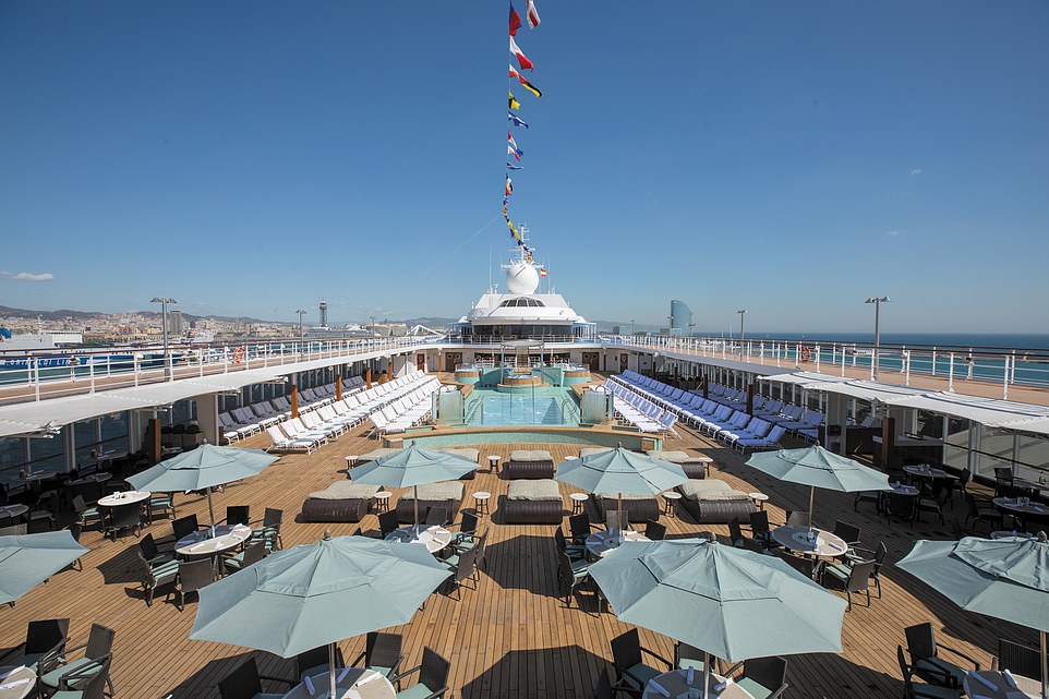 World cruise for 2025 with fares starting at £69,000 sells out BEFORE bookings open