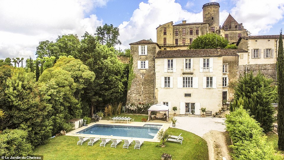 French a bit rusty? The enchanting chateaux in France you can rent – that are owned by Britons