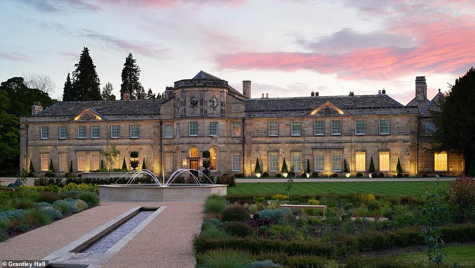 AA names the UK’s best hotels and restaurants for 2022 (so which is on YOUR staycation bucket list?)