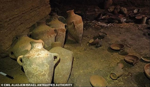 Rare intact burial cave with Bronze Age artifacts from the time of Ramesses II discovered in Israel 