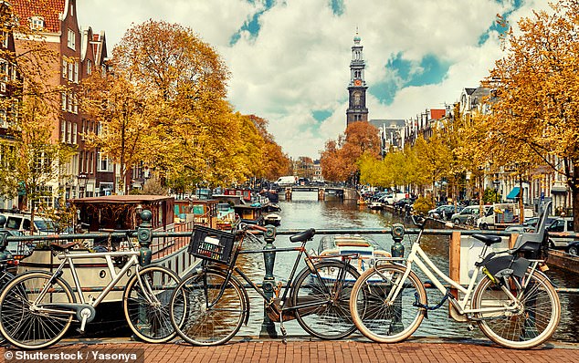 Fewer tourists and Christmas markets: Why you’ll warm to an Amsterdam city break in colder months