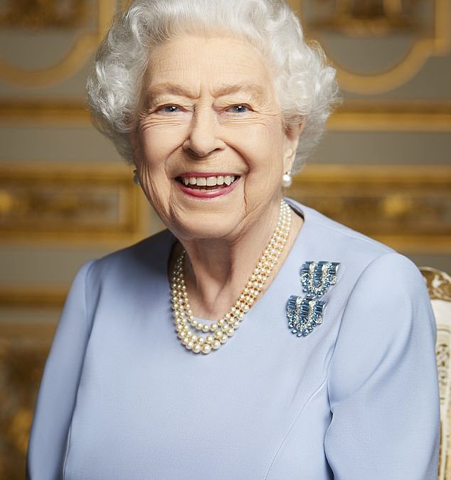 Photographs and artwork of trees dedicated to Queen Elizabeth II to go on display