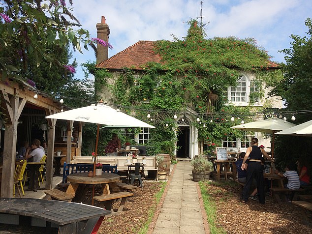 The Gun Inn in West Sussex is named Great British Pub of the Year 2022