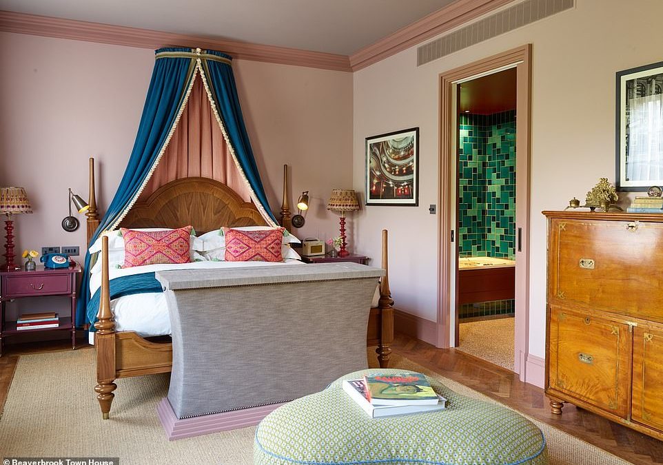 The Inspector stays in a theatre-inspired room at London’s ‘flamboyant’ Beaverbrook Town House hotel