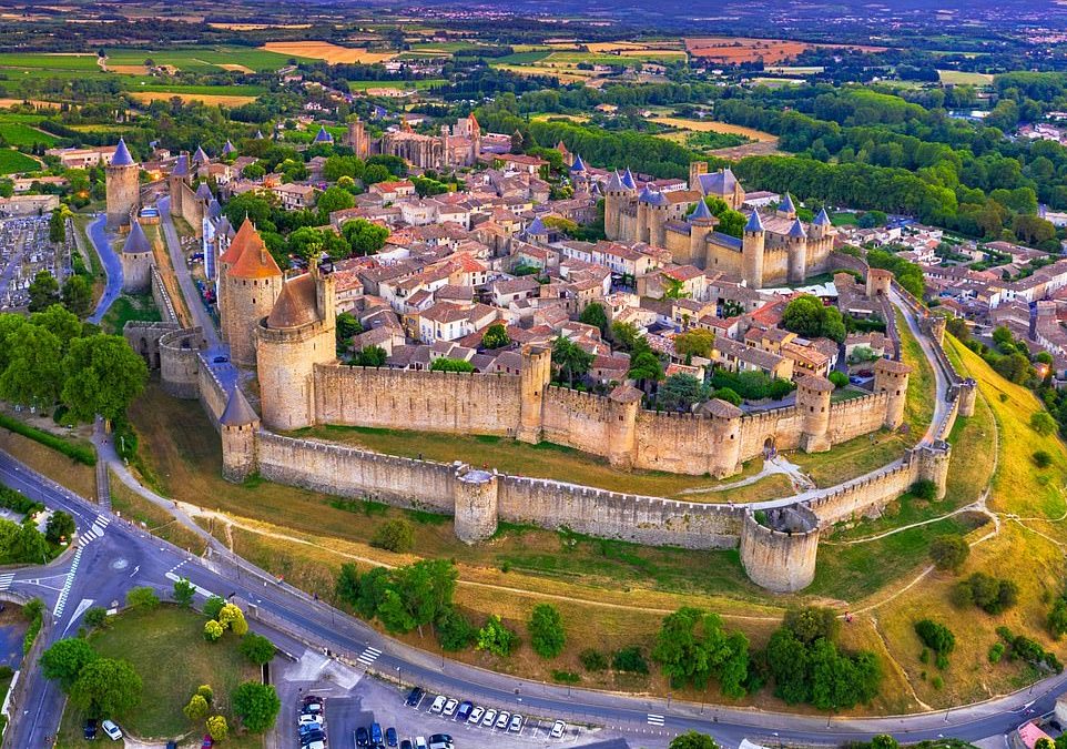 Authors Kate and Greg Mosse reveal how Carcassonne in France has inspired their novels 