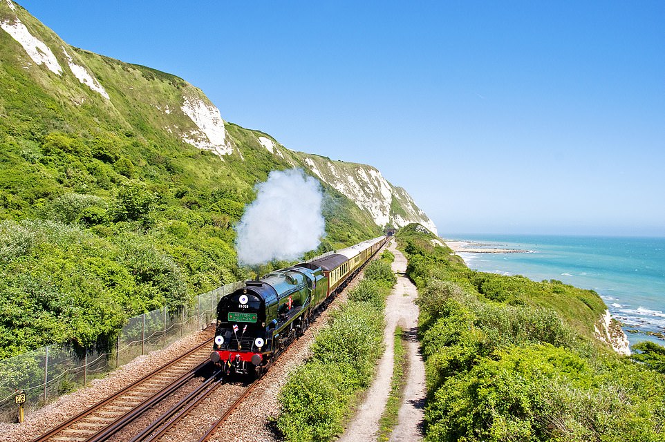 Inside the Belmond British Pullman, the lavish train that will take you on a trip back in time
