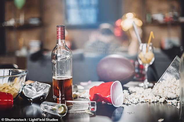 Airbnb bans one-night NYE bookings in bid to stop properties being used for ‘disruptive parties’ 