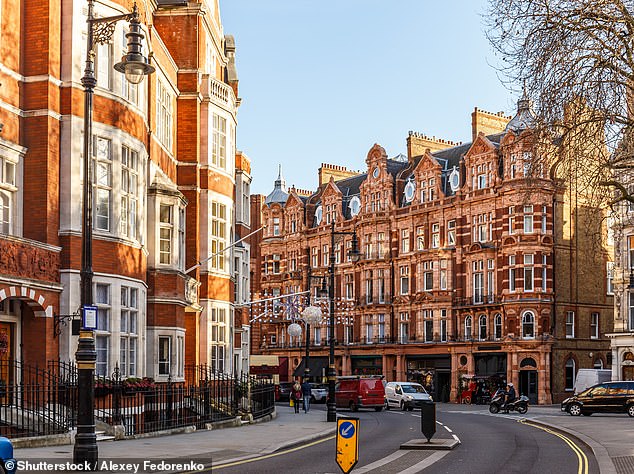 Happy 130th birthday! Toasting Wodehouse’s Bertie Wooster with a tour of his London watering holes