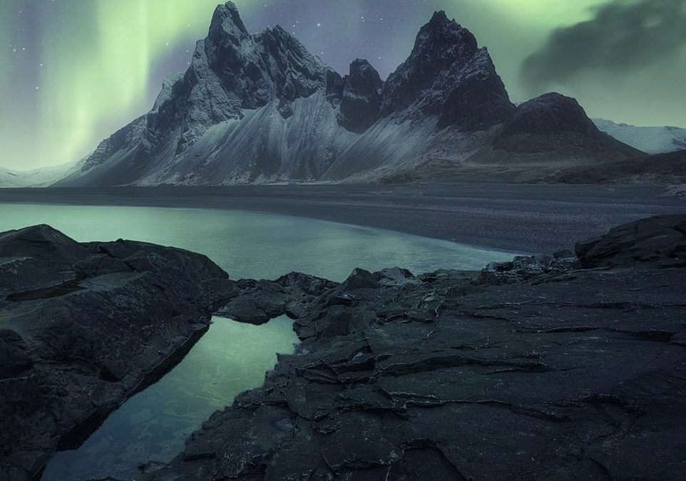 The 25 best aurora pictures of 2022, from Michigan to New Zealand via Iceland