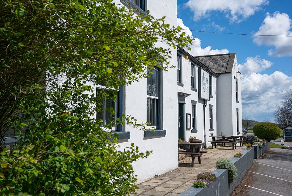 A cosy hotel, an epic waterfall, stunning castles: A joyous exploration of the North Pennines