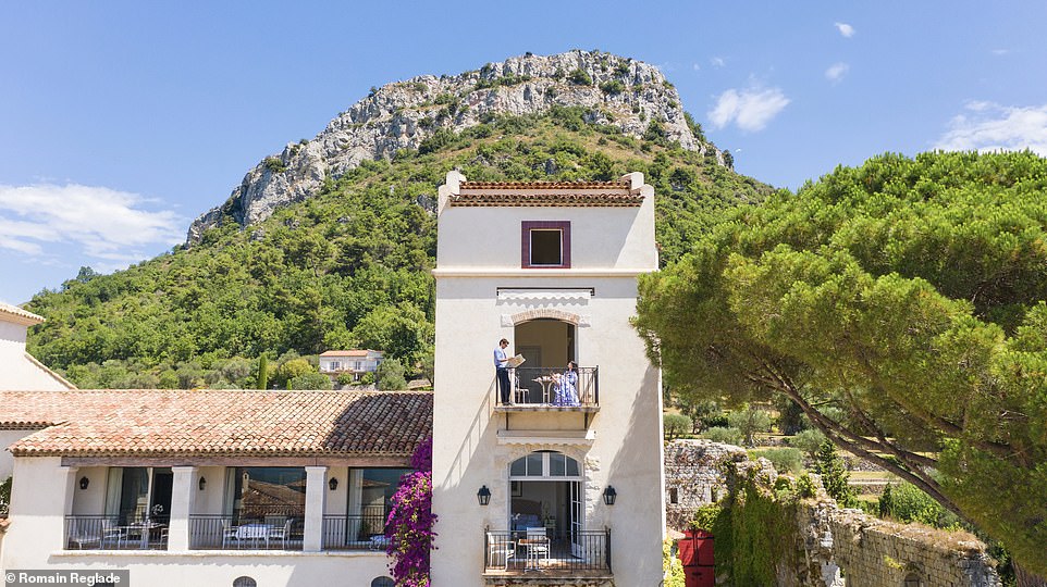 Inside the best rooms in ultra-luxury ‘palace-rated’ hotels in France, from Paris to the Riviera