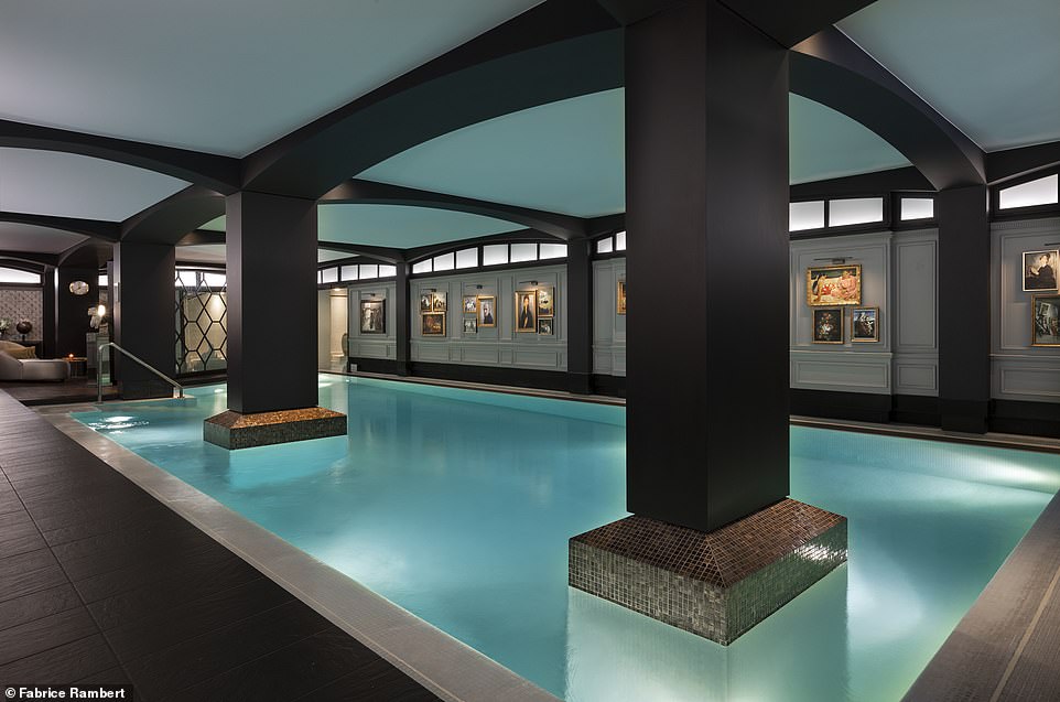 Inside the swanky Paris hotel where Nicolas Sarkozy famously celebrated his election victory