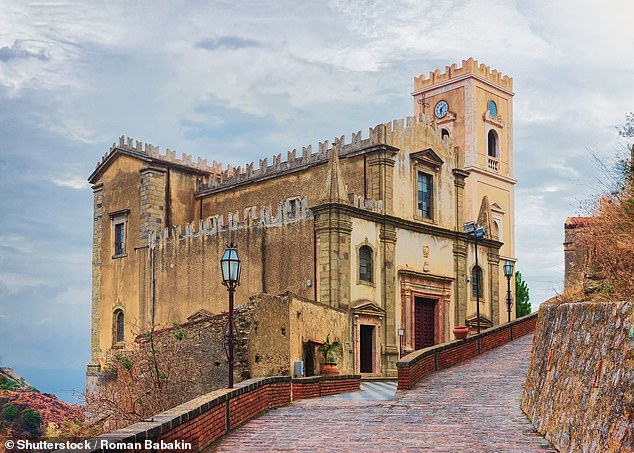 Quiz: Do YOU recognise these famous filming locations from around the world?