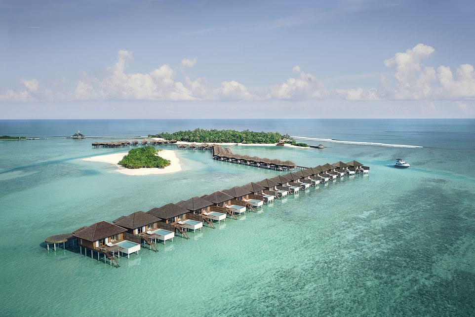 Toploader’s DAN HIPGRAVE stays at Anantara Veli Resort, a Maldives retreat that ticks all the boxes