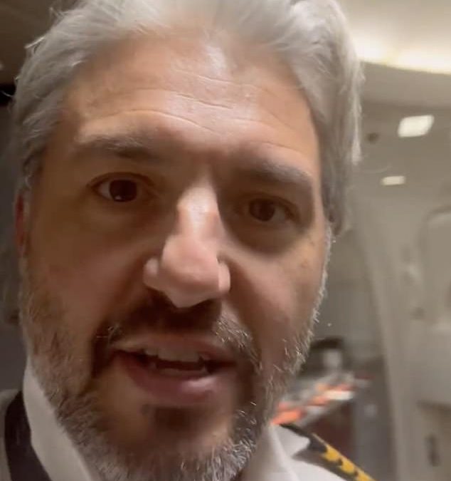 ‘Follow me!’ Pilot reveals the secret staircase on a Boeing jet that leads to beds for cabin crew 