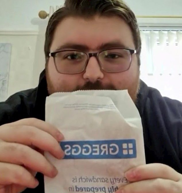 Watch as American tourist, 26, tries classic British food for the first time