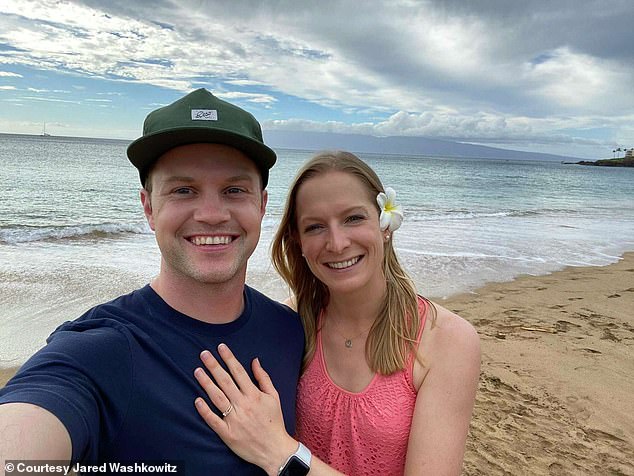 California newlyweds ABANDONED during snorkeling trip on their Hawaiian honeymoon sues tour company