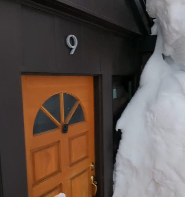 Incredible clip shows huge walls of SNOW that now surround Lake Tahoe home