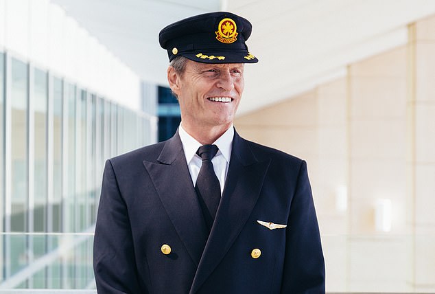 Veteran Air Canada captain Doug Morris reveals what goes on in the flight deck when turbulence hits