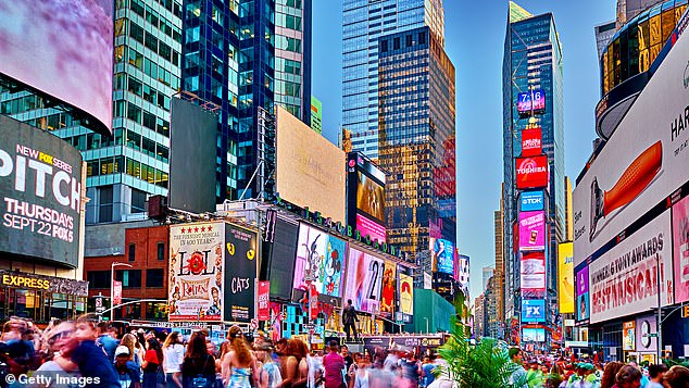 Can I go to the US if I haven’t had a Covid jab? The Holiday Guru tackles travellers’ questions