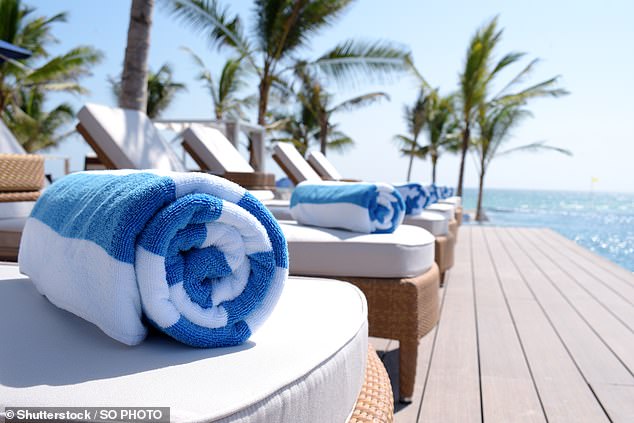 Vacationer sparks debate after admitting she removed ALL the reserved towels from the hotel pool