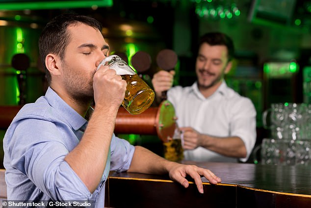 Londoners left in hysterics as American college students complain that Soho has ‘90% men in bars’