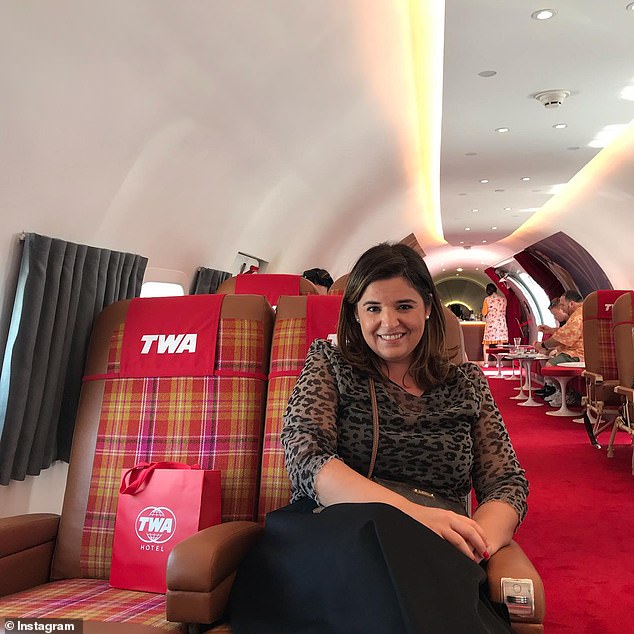 Travel blogger Lays Laraya fined at Perth Airport after bringing rose from Qatar Airways flight into Australia