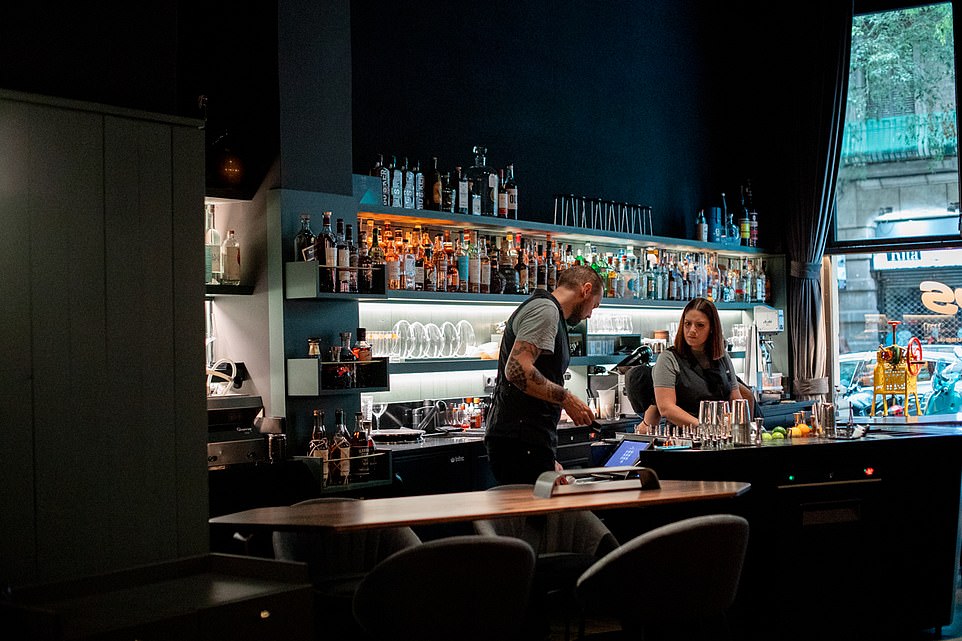 The World’s 50 Best Bars for 2023 named: London dominates but Barcelona’s ‘Sips’ takes the top spot… with NYC’s ‘Double Chicken Please’ No.2