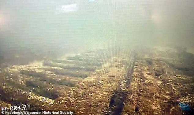 Dad and Daughter fishing on Lake Michigan find 1871 SHIPRWECK after thinking their sonar was picking up an octopus