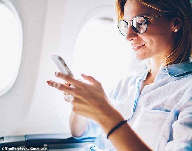 Plane passenger reveals how she got ‘petty revenge’ on fellow traveler who kept ‘violating her privacy’ by reaching across her to close window shade
