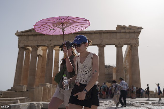 How hot will YOUR holiday be? Use our interactive graphic to search the maximum and average summer temperatures in 103 destinations across 39 European countries