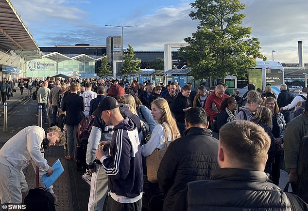 Will airport chaos last all summer? There’s no end date on new liquid rules – as passengers are told they’ll now have to turn up four hours before flights