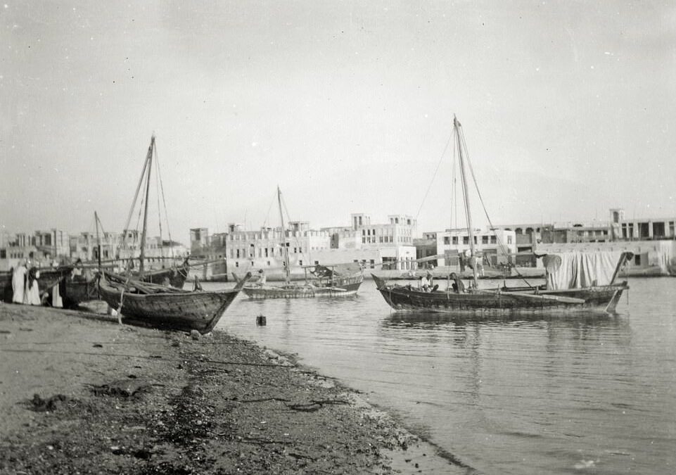 Then and now: Fascinating historical photos show how Dubai changed from a simple fishing village into one of the world’s flashiest holiday hotspots